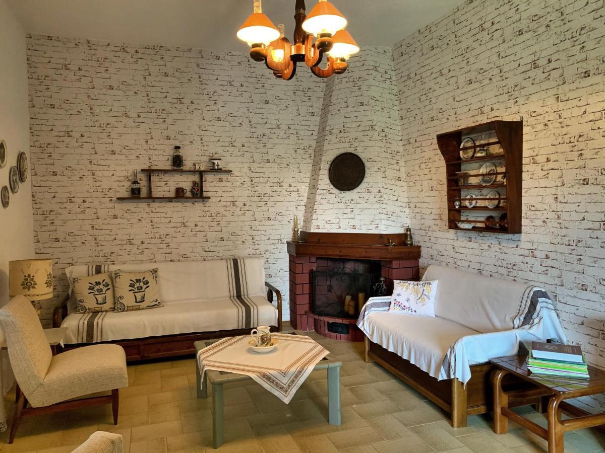 Ivonnis Garden Villa Mesimvria  Exteriör bild