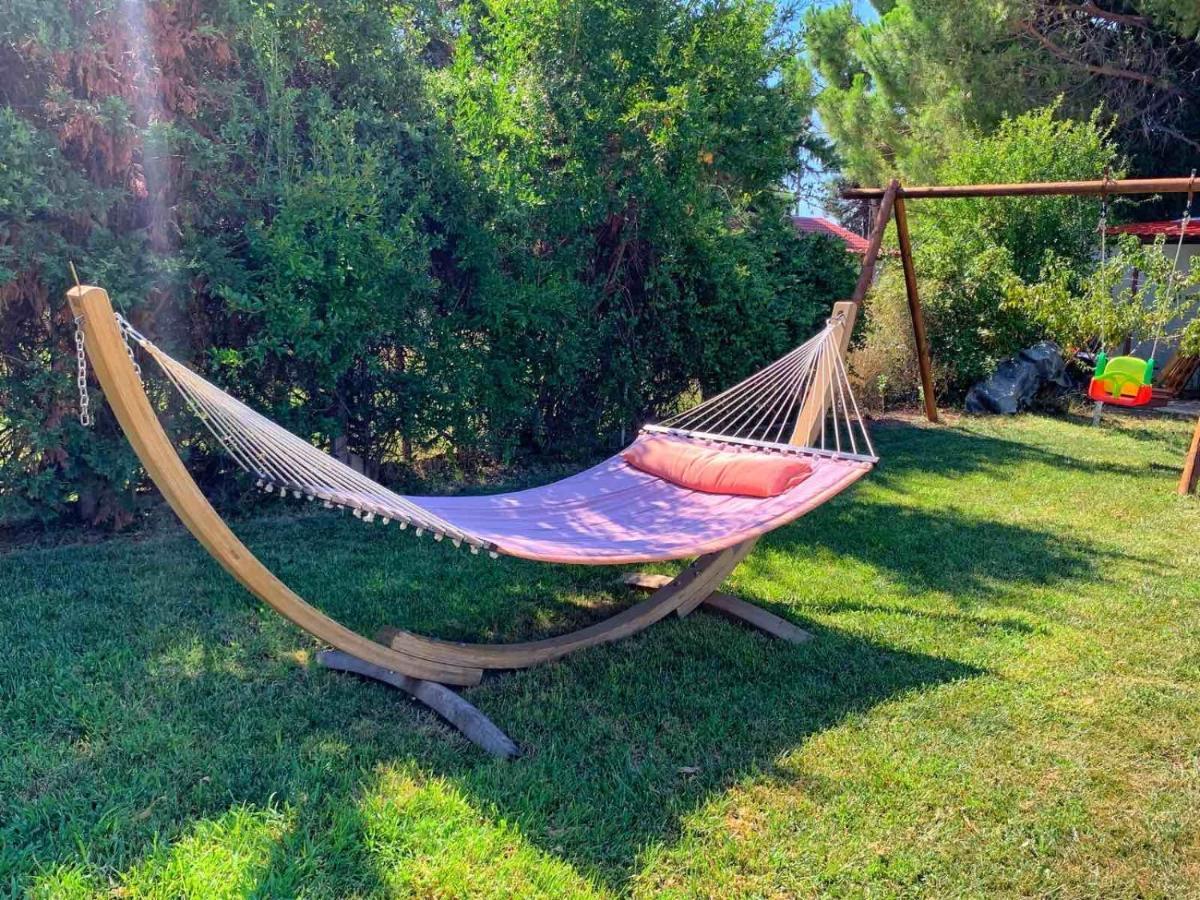 Ivonnis Garden Villa Mesimvria  Exteriör bild