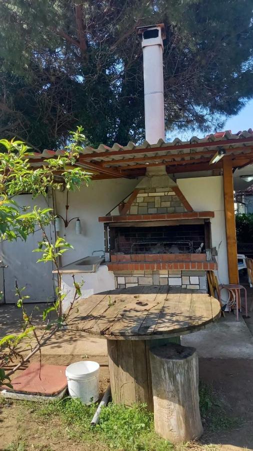 Ivonnis Garden Villa Mesimvria  Exteriör bild